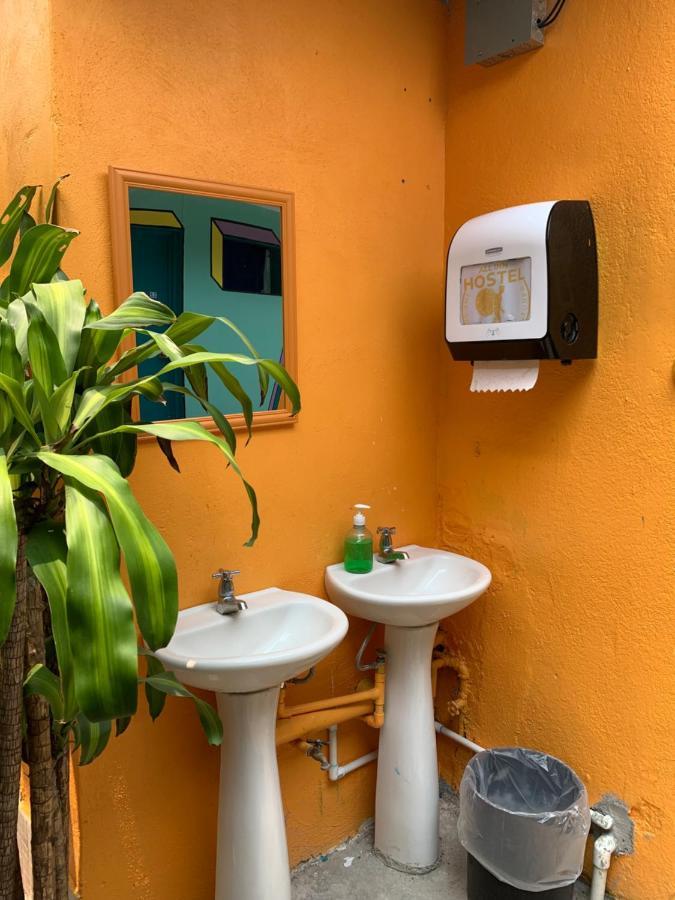 Funk Yeah Hostel Antigua ภายนอก รูปภาพ