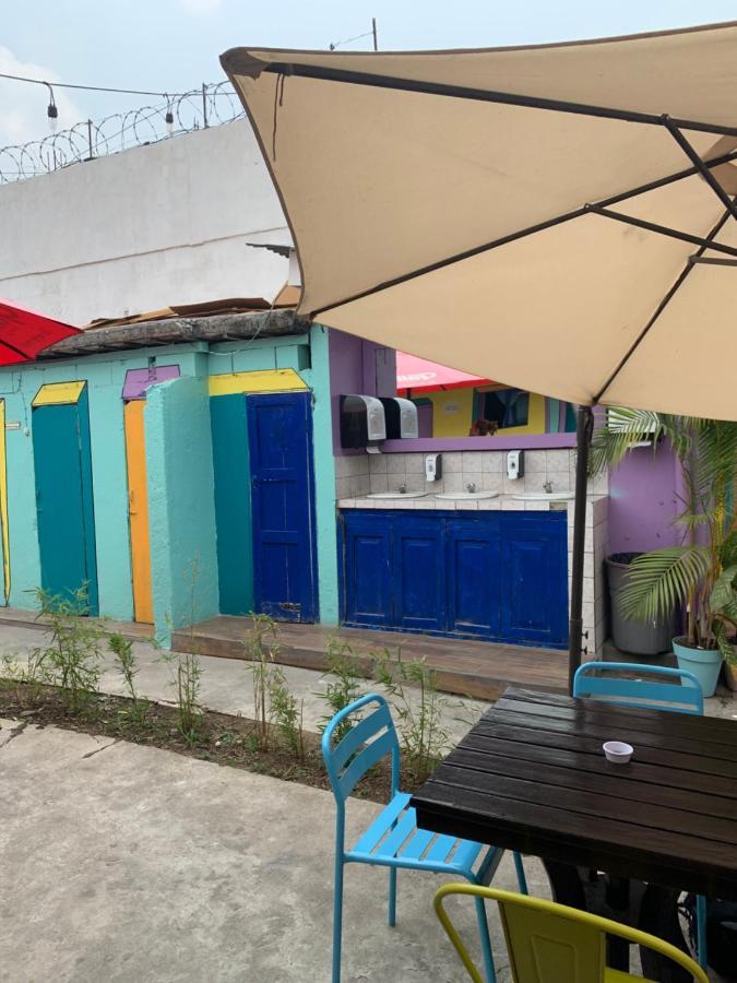 Funk Yeah Hostel Antigua ภายนอก รูปภาพ